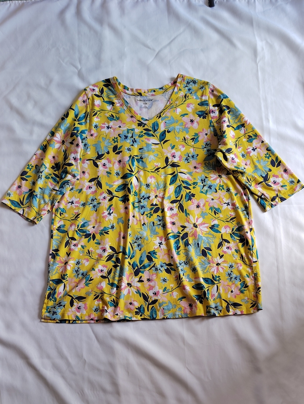 Woman Within Womens Blouse Size 18/20 L Yellow Blue Pink Floral VNeck 3/4 Sleeve